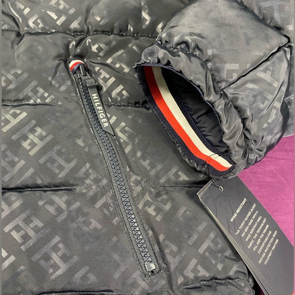 Tommy Hilfiger Men's Blue Sherpa Lined Hooded Water Resistant Puffer Jacket - Picture 9 of 9